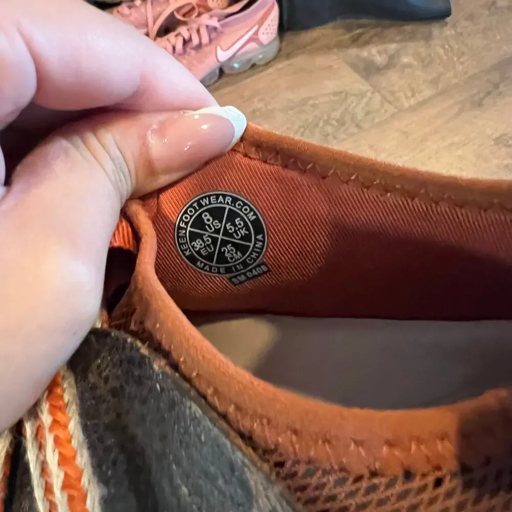 Keen Brown Leather Climbing Shoes Size 8
